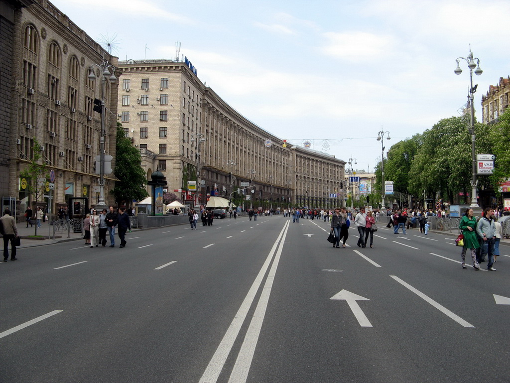 Kreschatick St